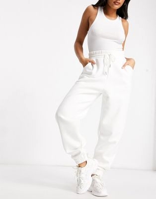 Белоснежные очень свободные джоггеры в стиле oversized Hourglass
