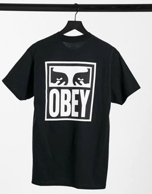 Бежевая oversized-футболка из пике с окантовкой и карманом