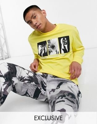 Бежевая oversized-футболка с большим принтом на спине