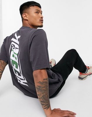Длинная махровая oversized-футболка с вышивкой 