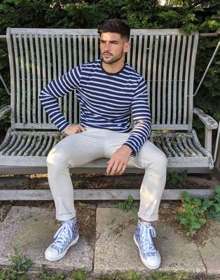 Длинная oversized-футболка в полоску с контрастной горловиной Plus