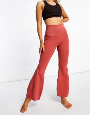 4505 yoga set in rust