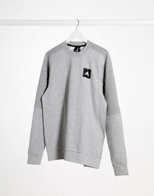 Светло-зеленый oversized-свитшот с высоким воротником